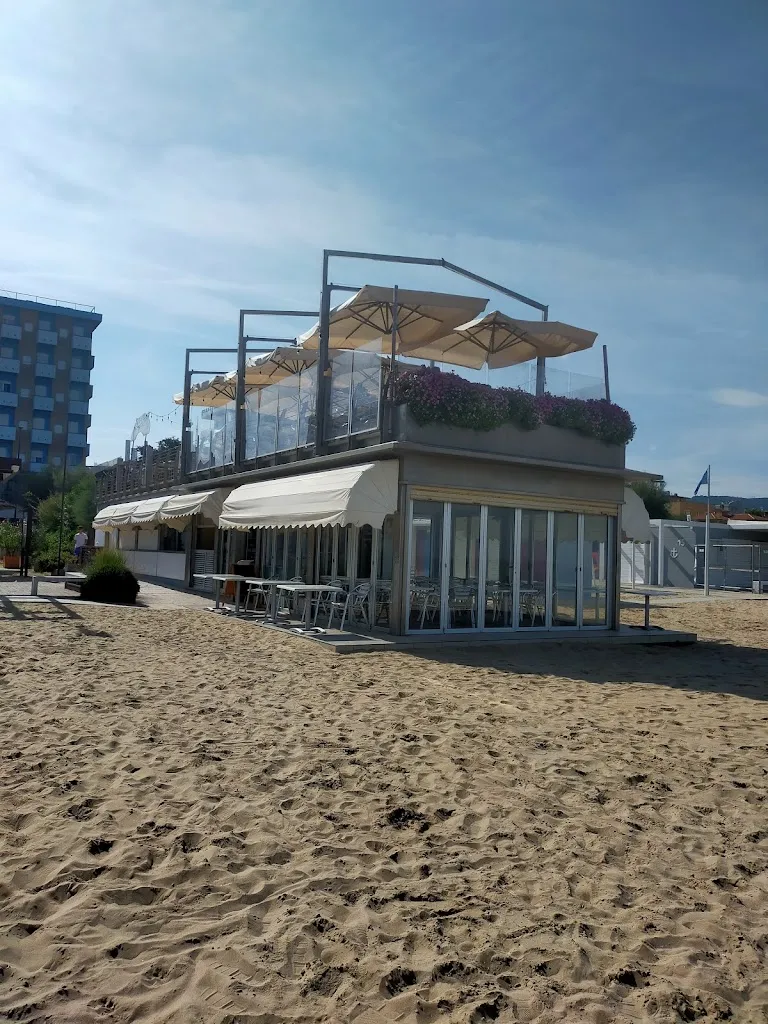 Terrazza Malìabianca_Pesaro_slider_image_3