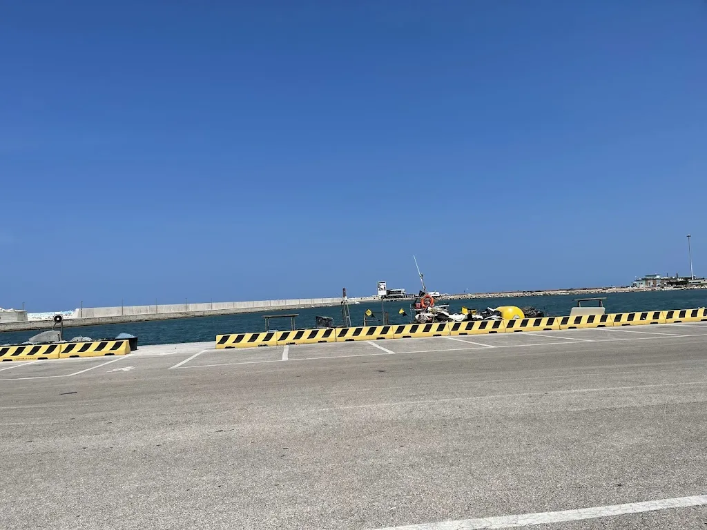 Piero Pracchi_La Vela_Pesaro_recensione