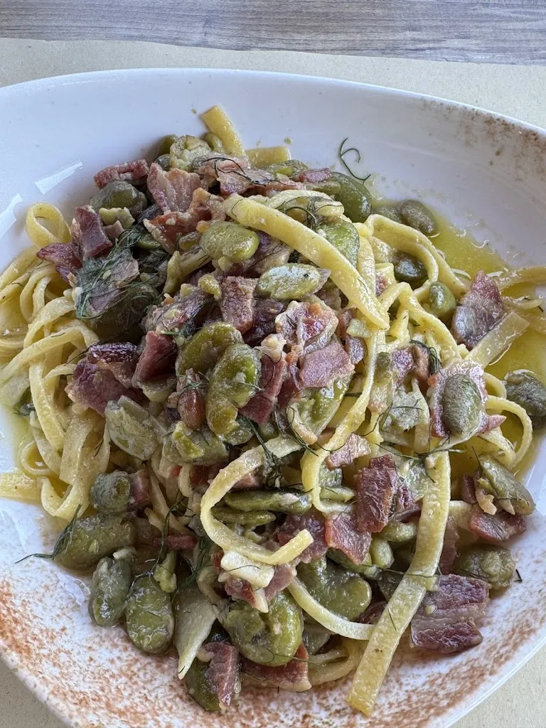 Adam Ismael_Trattoria Laila_Pioraco_review