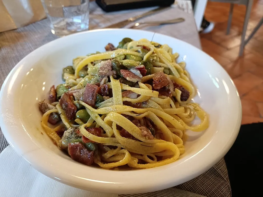 Trattoria Laila restaurant in Pioraco