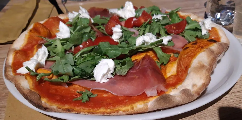 Jolanda Boef_Pizzeria Valpotenza_Pioraco_recensione