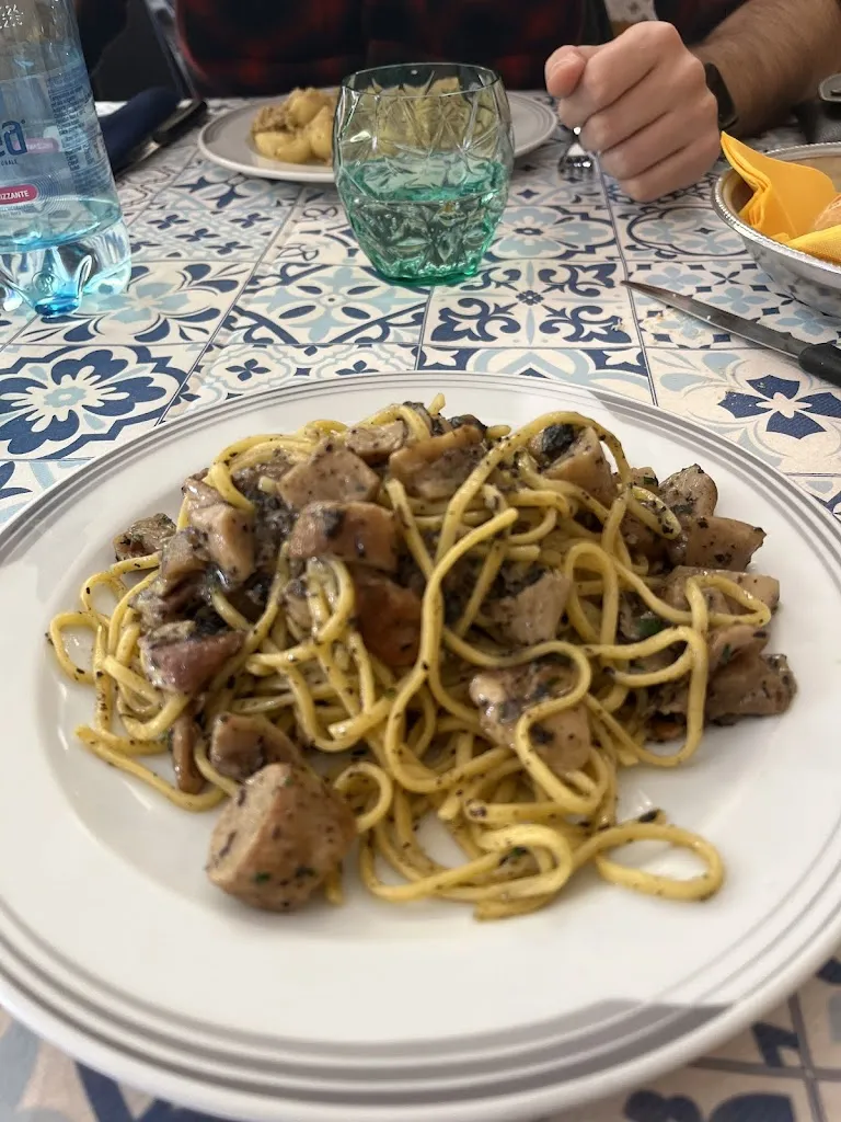 chiara sbarbati_Hotel - Ristorante 