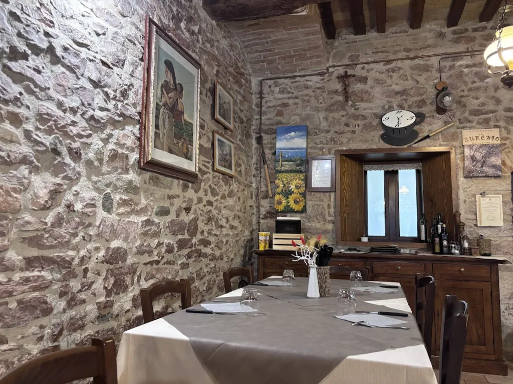 Ristorante Il Burchio_Piobbico_slider_image_3