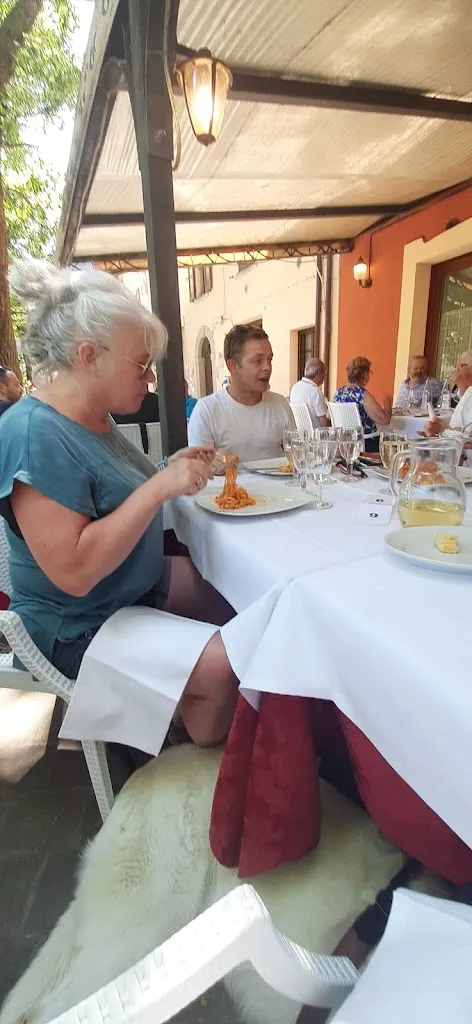 Richard Adriaansen_Ristorante Montenerone_Piobbico_review