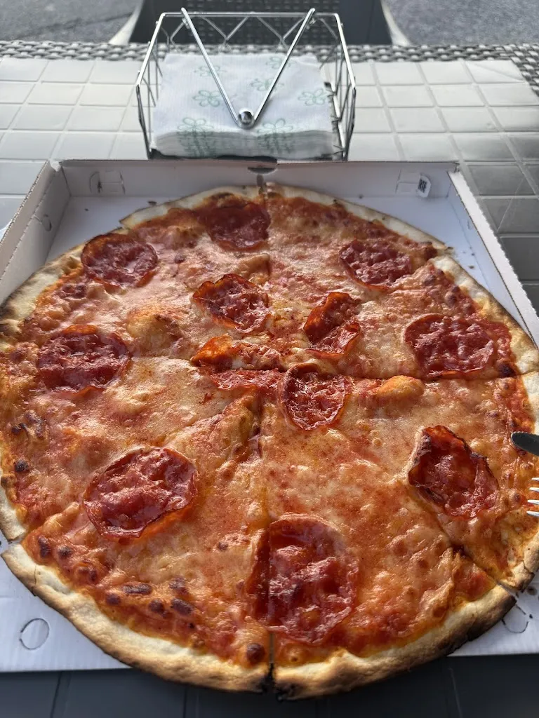 Pizzeria d'asporto dalla belva_Piobbico_slider_image_3