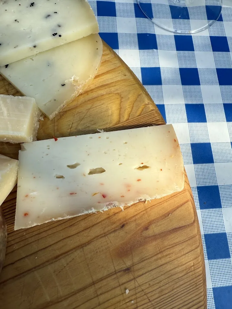 em g_Azienda Agricola Angeletti_Pollenza_review