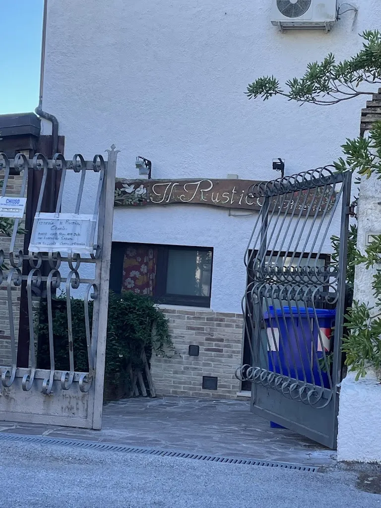 Ani Gi_Pizzeria Il Rustico_Polverigi_review