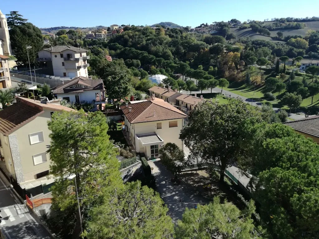 Piazza Caffè - Bar Ristorante Gelateria_Polverigi_slider_image_3