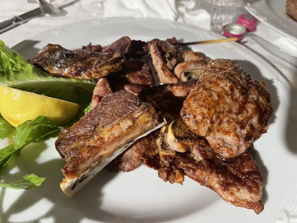 Johnathon Edwards_Ristorante La Cipolla D'Oro_Potenza Picena_review