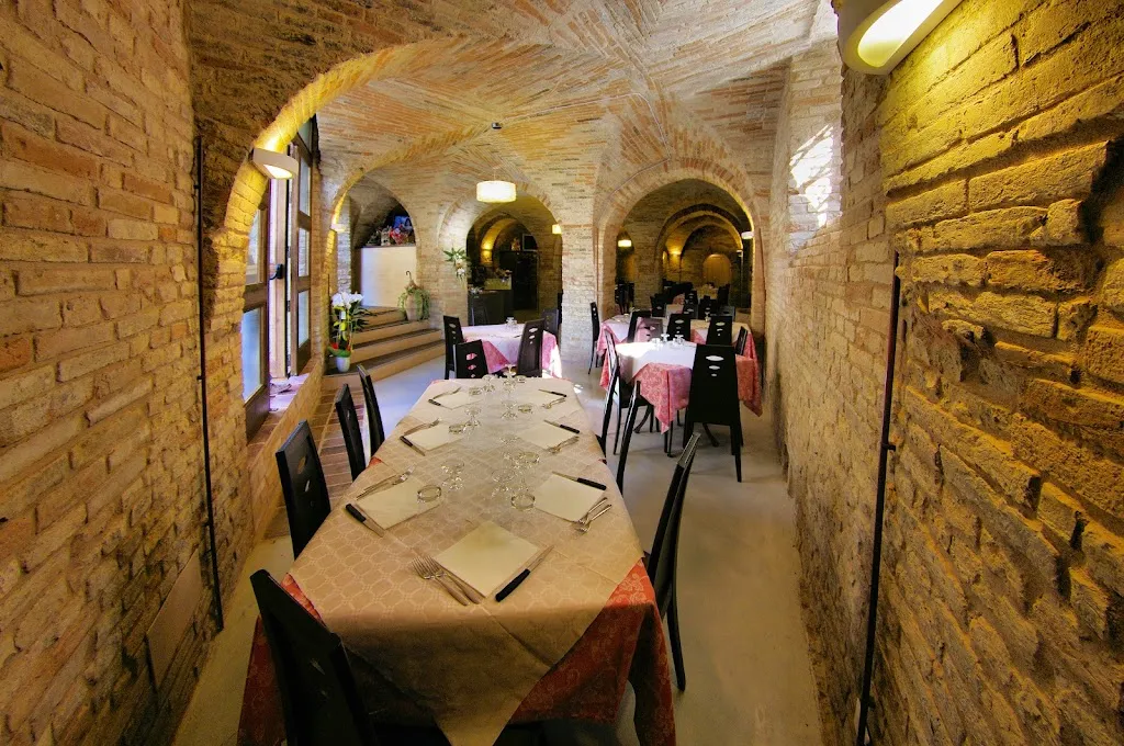 Emilio_Province of Fermo_slider_image_1