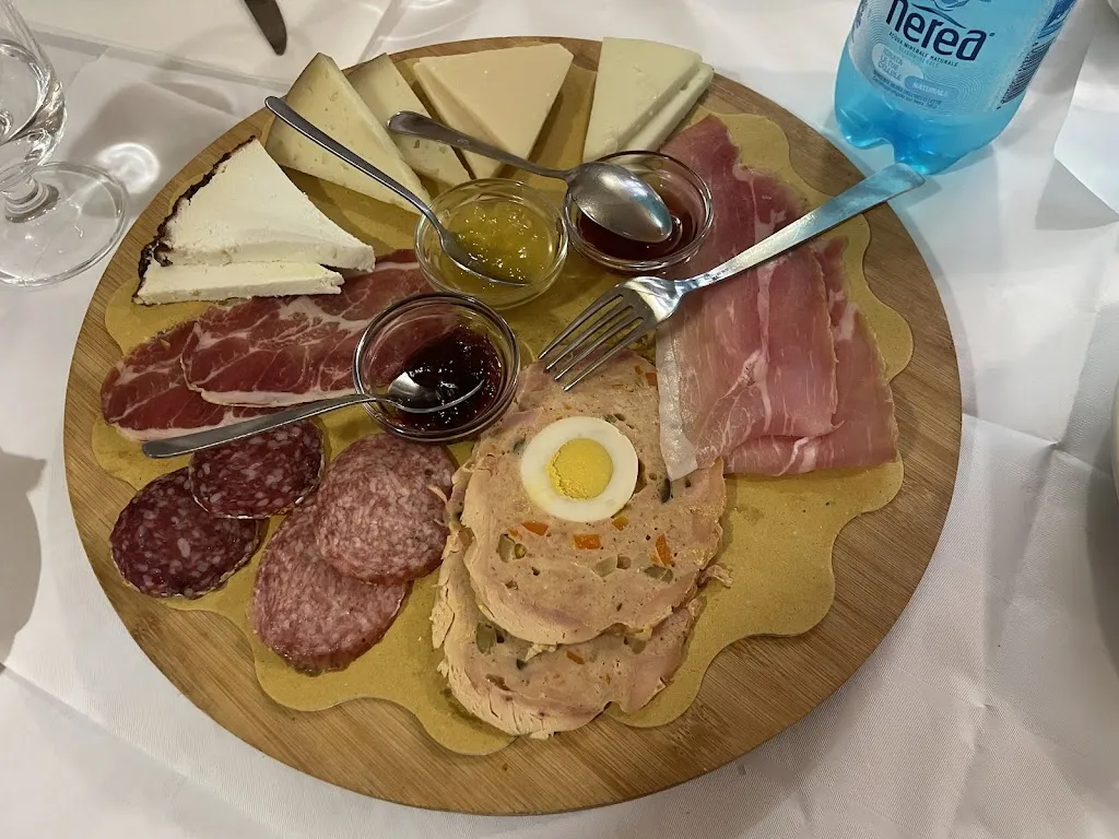 Emilio_Province of Fermo_slider_image_3