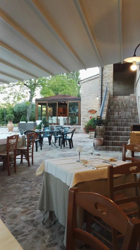 Circolo Ricreativo IL Vecchio Molino restaurant in Rapagnano