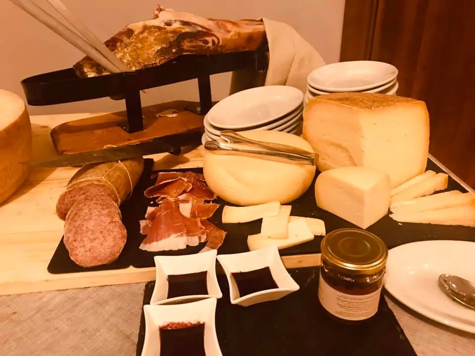 Le Grottacce Osteria Pizzeria_Porto Sant'Elpidio_slider_image_3