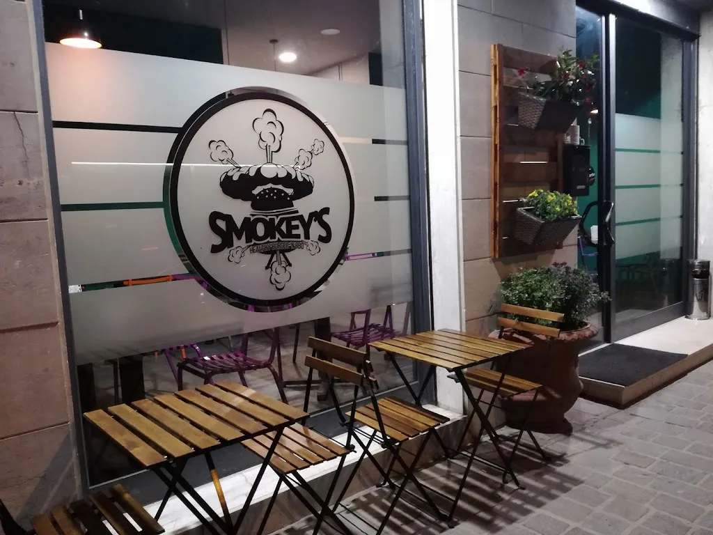 Smokey's_Porto Sant'Elpidio_slider_image_1