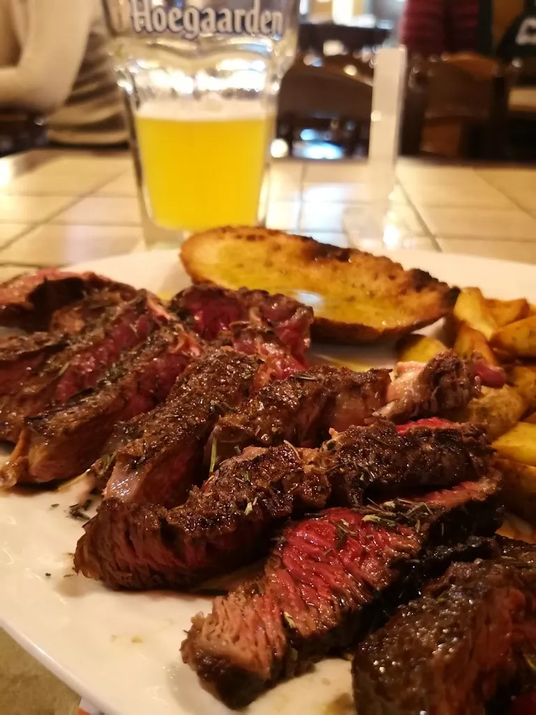 Ionut Burloiu_Rens & Rose Saloon_Porto Sant'Elpidio_review