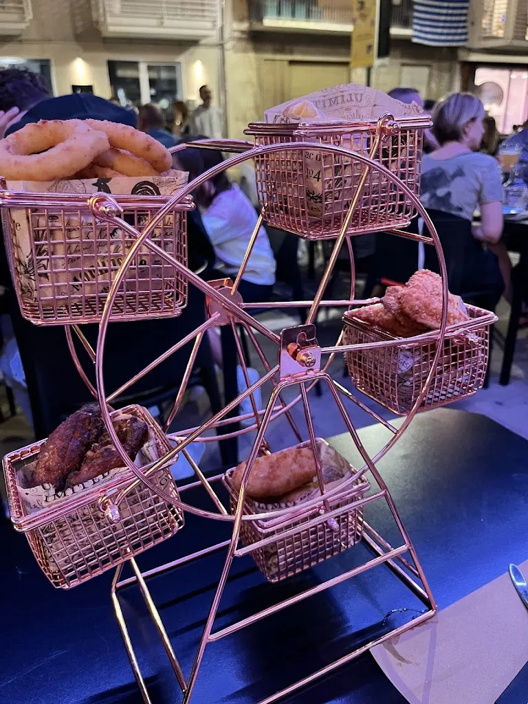 Giulia Meloni Cardona_Polpette & Pampero_Porto Sant'Elpidio_review