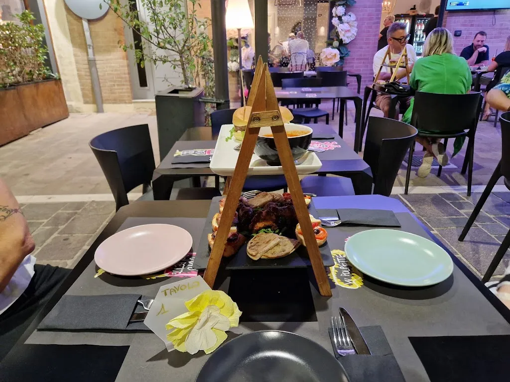 Polpette & Pampero_Porto Sant'Elpidio_slider_image_1