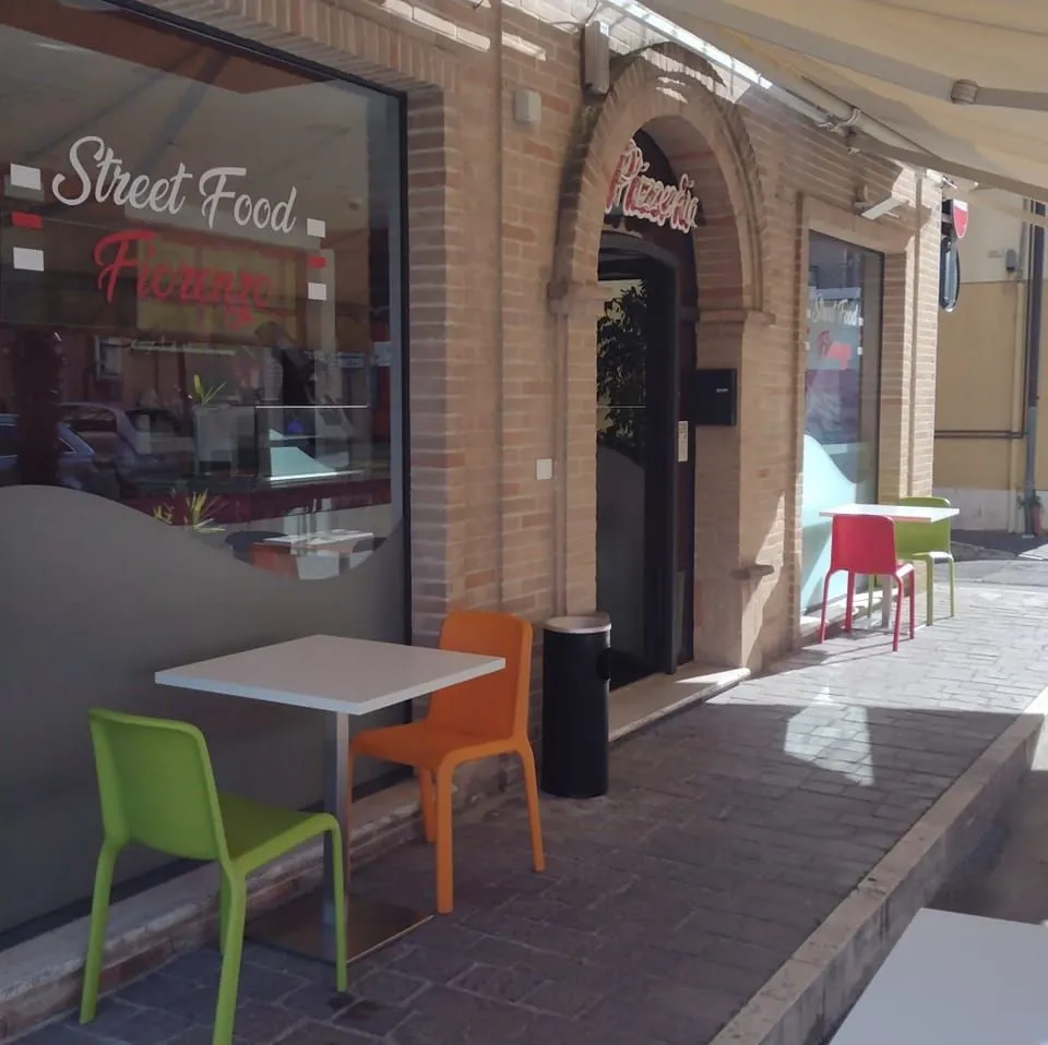 Fiorenzo Street Food restaurant in Porto Sant'Elpidio