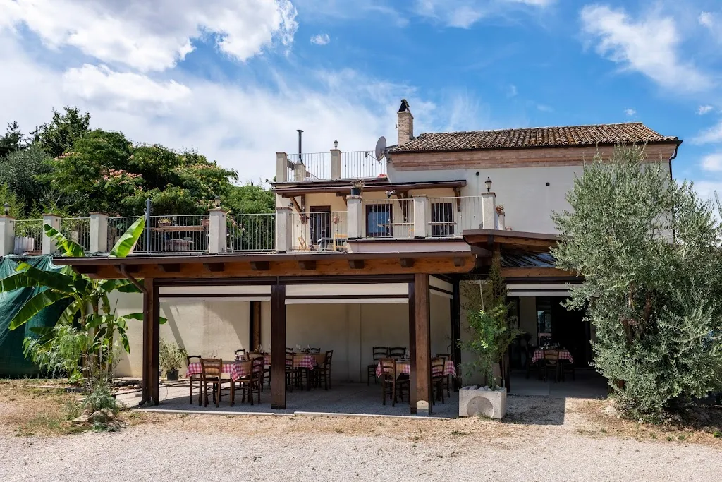 Agriturismo Iervasciò_Ripatransone_slider_image_1