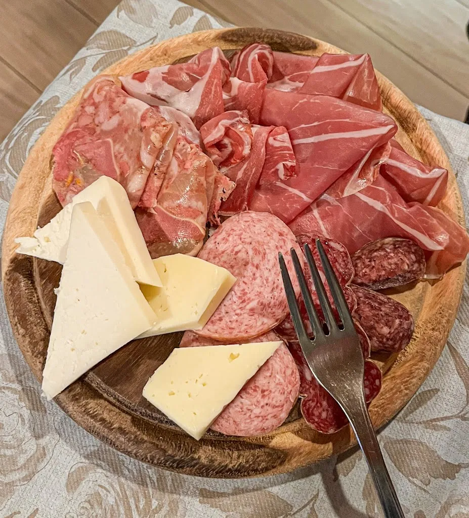 Mangiafuoco Taverna_Rosora_slider_image_2