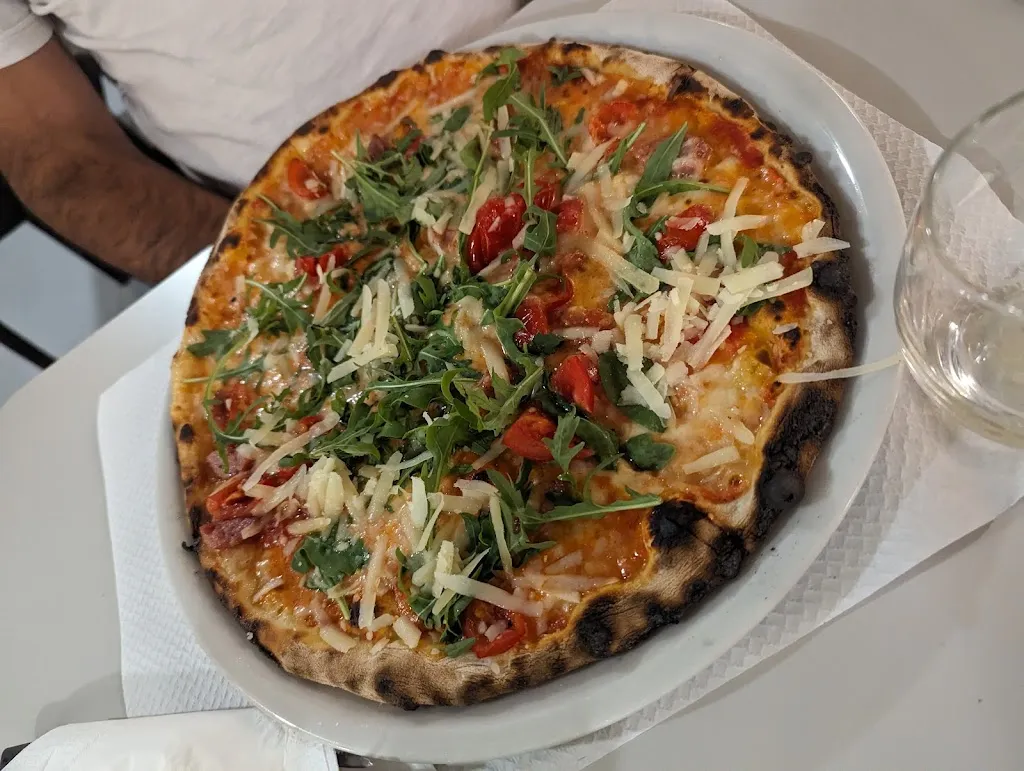 Pizzalab Cassano_Cassano delle Murge_slider_image_3