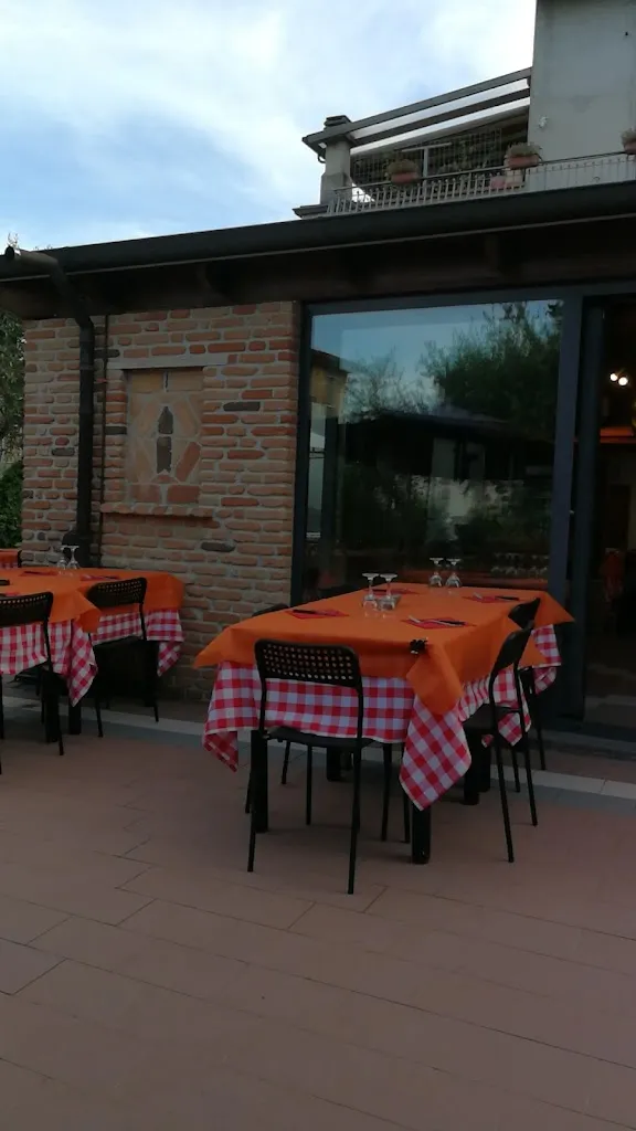 K. Drozdowski_Ristorante Pizzeria L'Oasi_Rosora_review