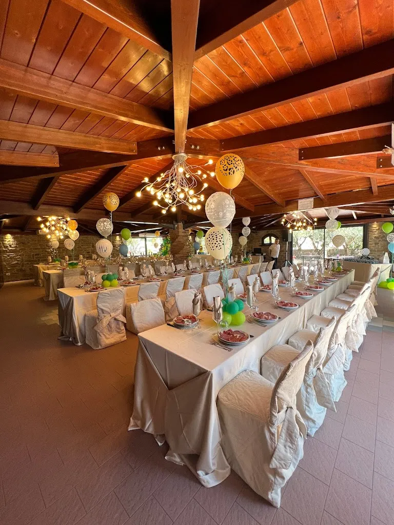 Ristorante Pizzeria L'Oasi restaurant in Rosora