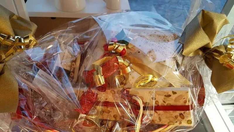 Pizzeria - Gelateria - Pasticceria - Bar da Rosalba_Rosora_slider_image_2