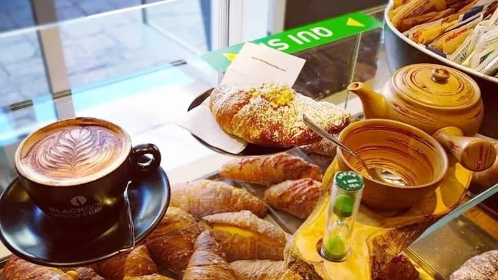 Peccato Di Gola_Porto Recanati_slider_image_3