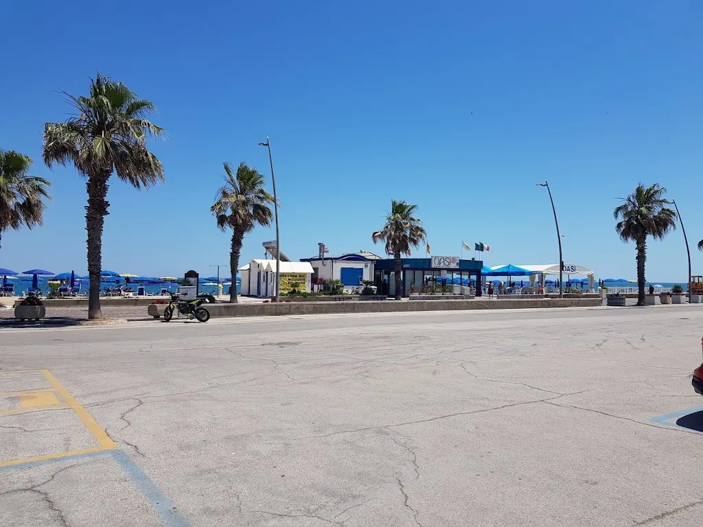 Francois Dumas_Balneare Oasi_Porto Recanati_review