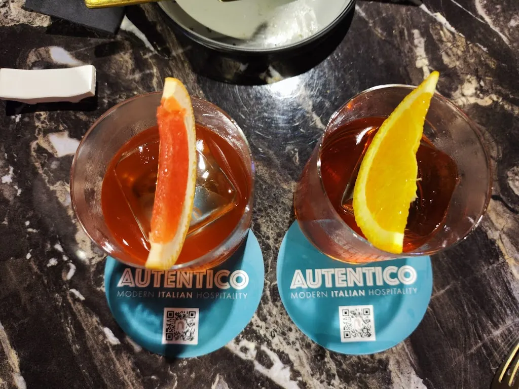 Maria Lindez Rosales_Autentico_Porto Recanati_review