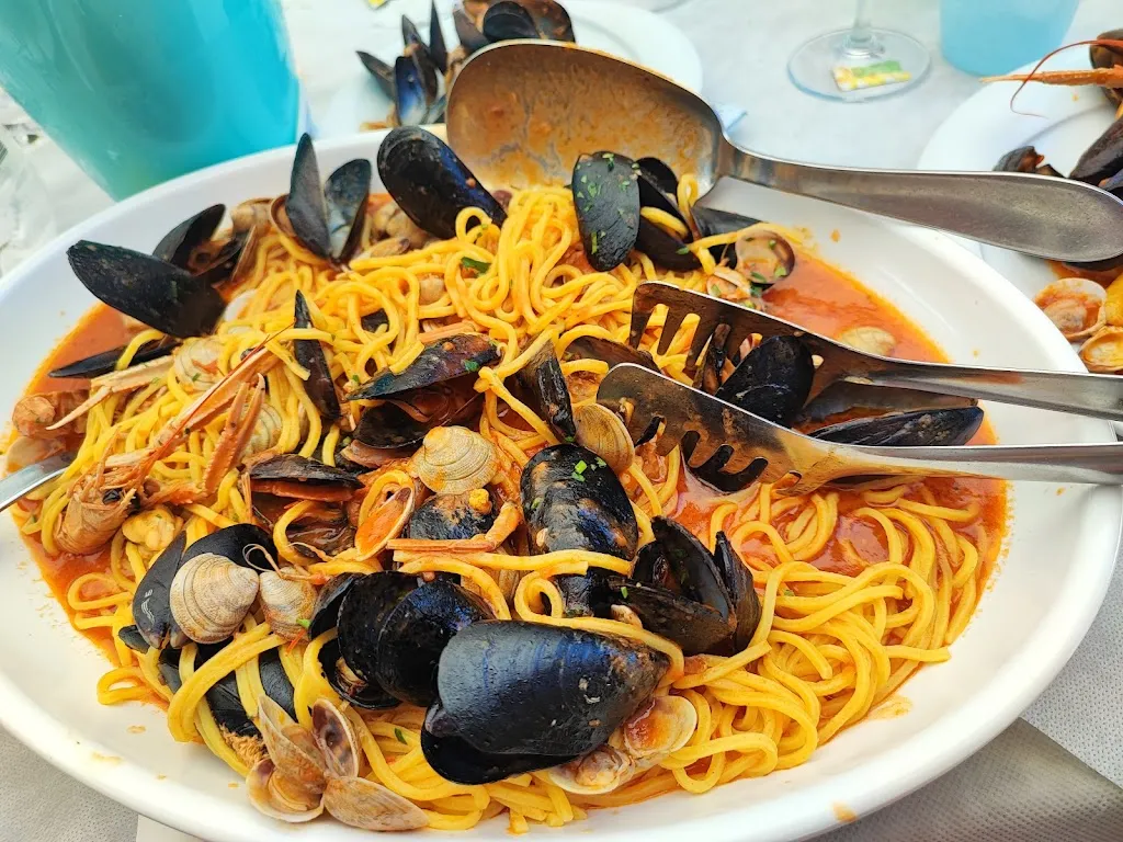 Me tourer_Escobal_Porto Recanati_review