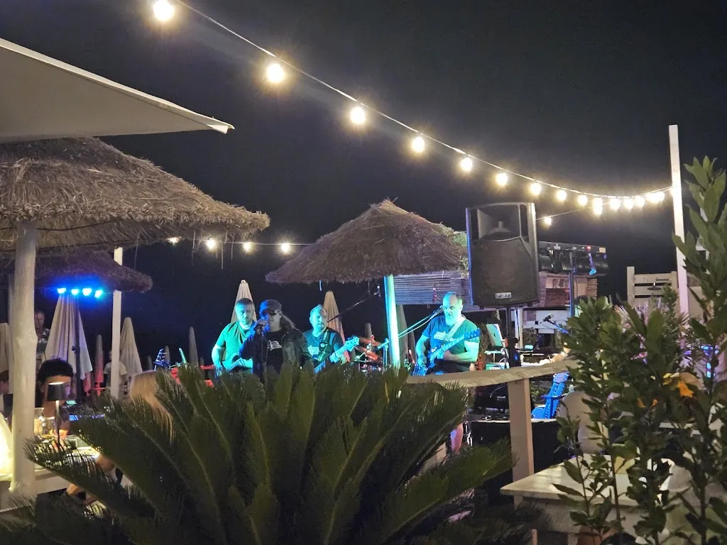 Nicola Fabbri_Beach Gallery - Porto Recanati_Porto Recanati_review