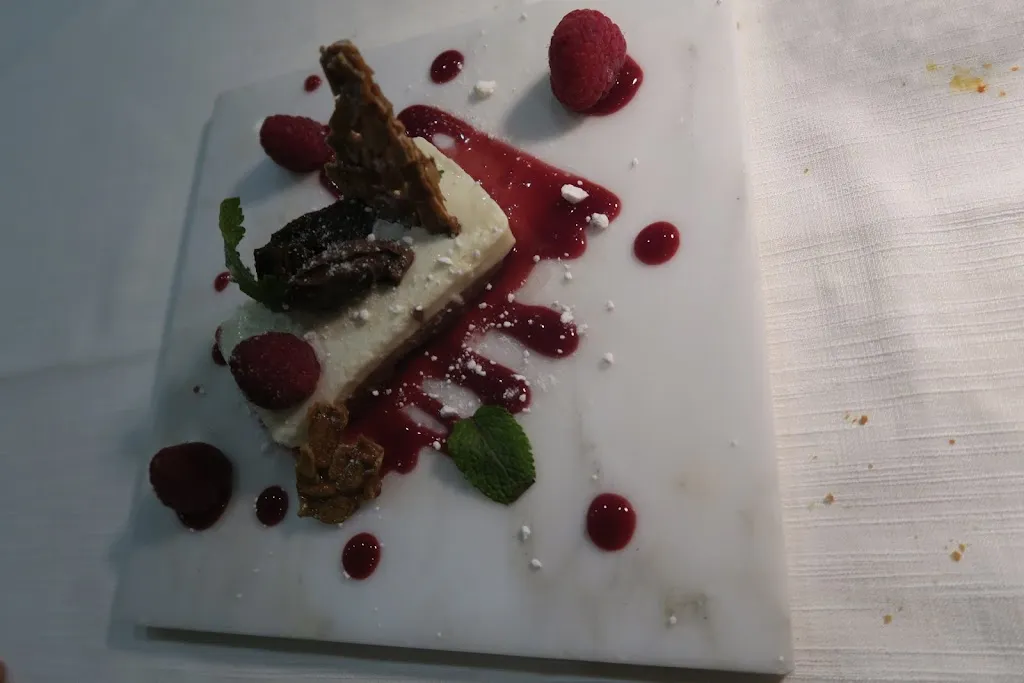 Yi Chen TZ_Ristorante Due Passi_Porto Recanati_review