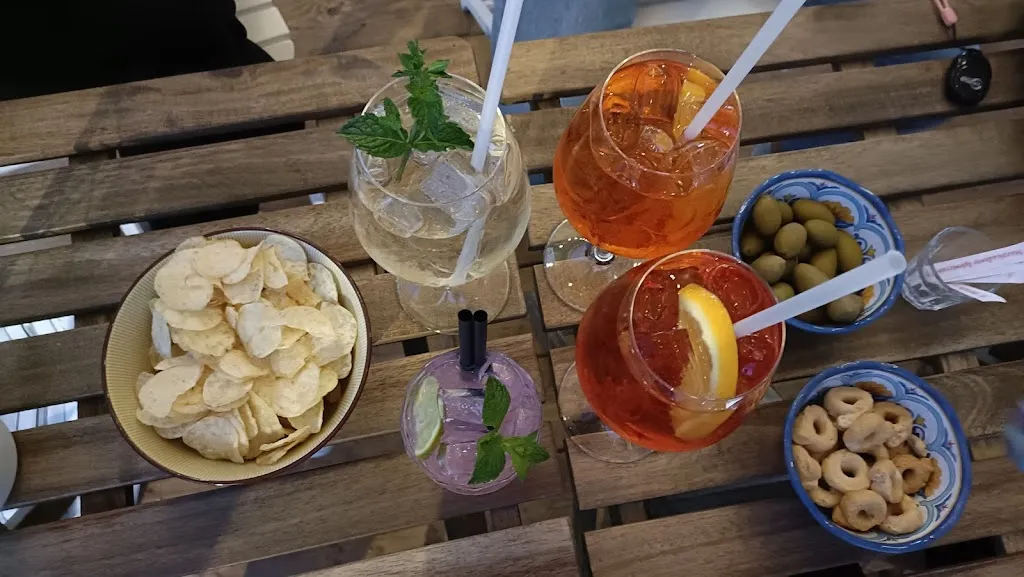 Vanessa Elle_Il Gatto E La Volpe_Porto Recanati_review