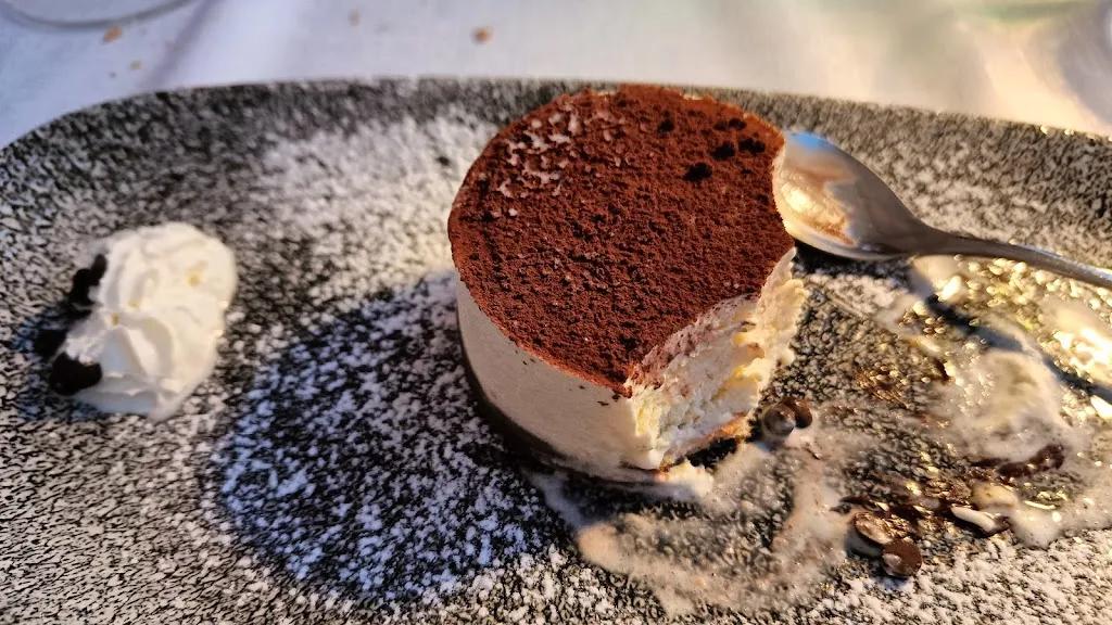 Serafina Zito_Life Restaurant & Pinseria_Porto Recanati_review