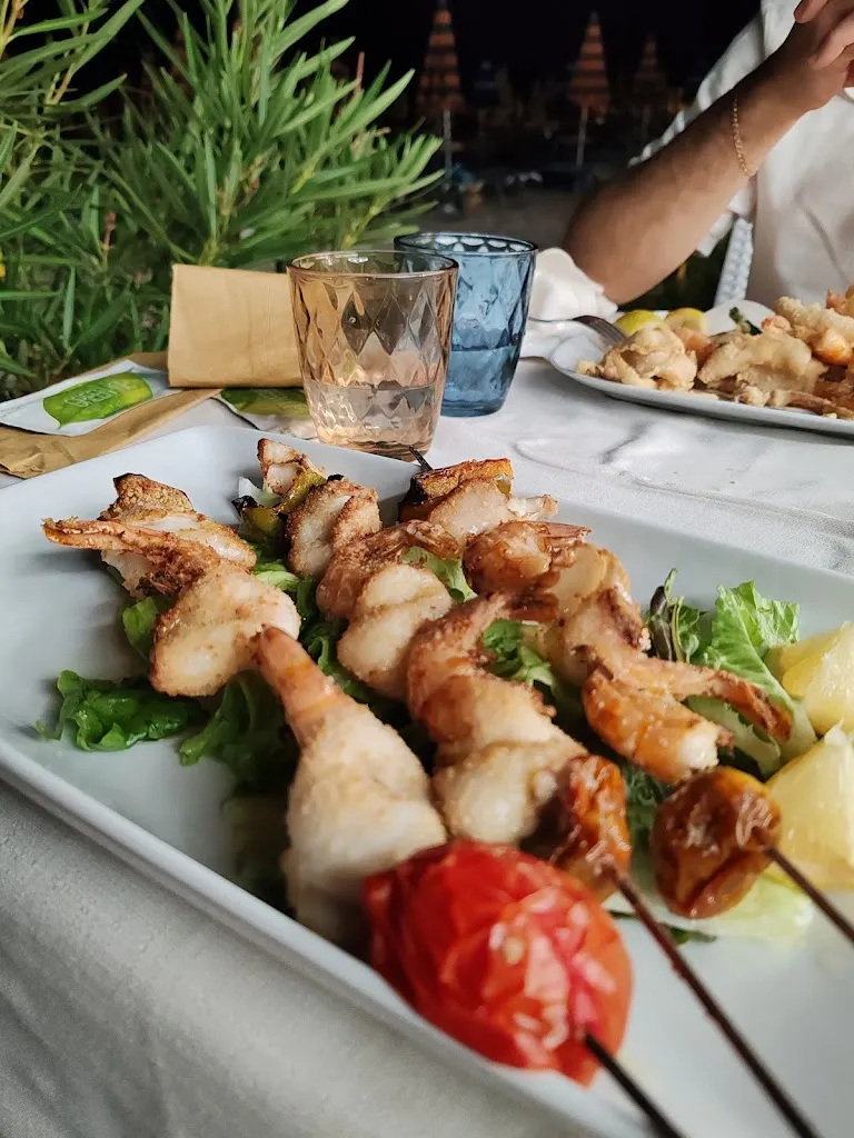 Anna Minicone_Balneare Marinello Beach_Porto Recanati_review