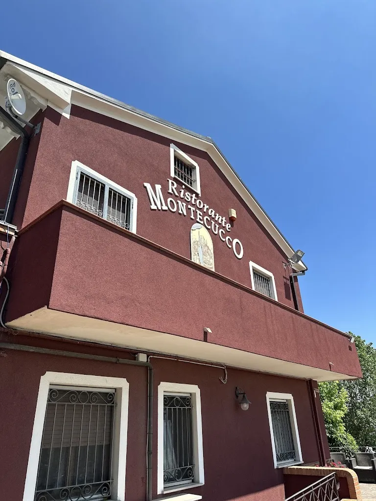 Ristorante Montecucco_San Giorgio di Pesaro_slider_image_1