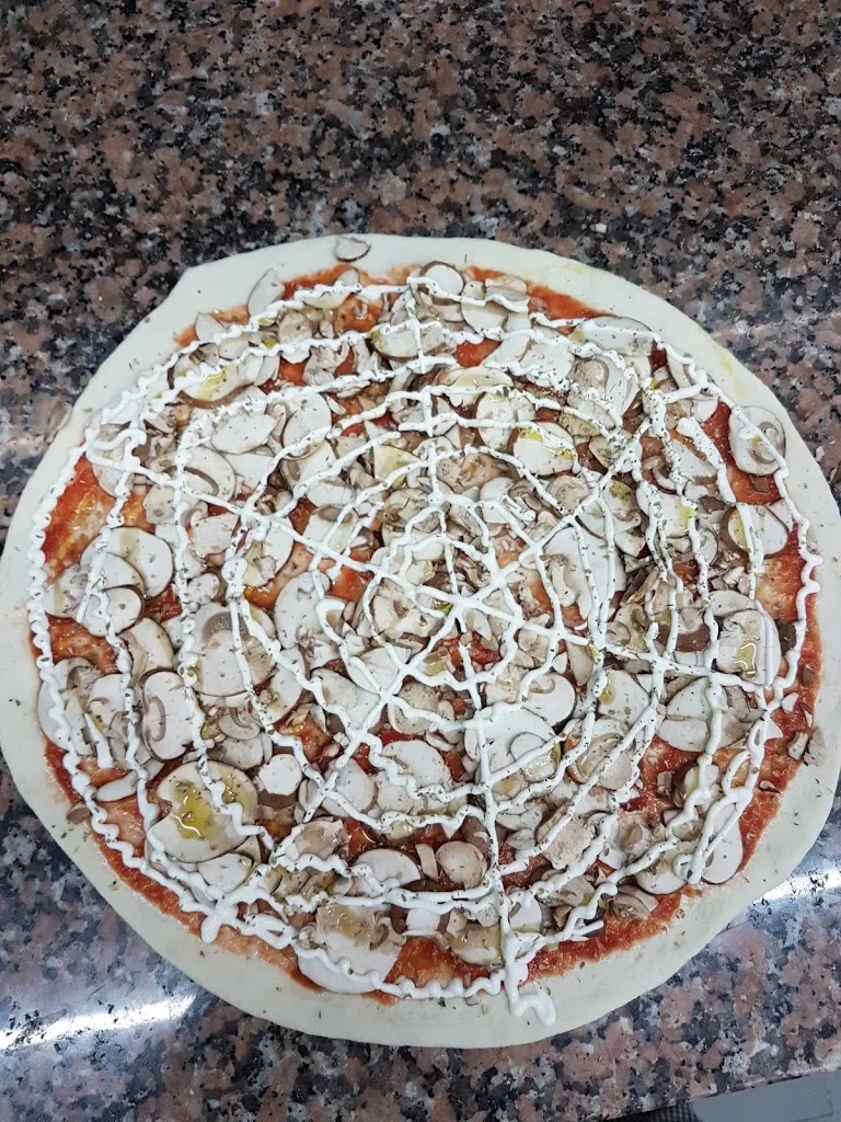 PIZZERIA IL CARROZZONE_San Tommaso Tre Archi_slider_image_2