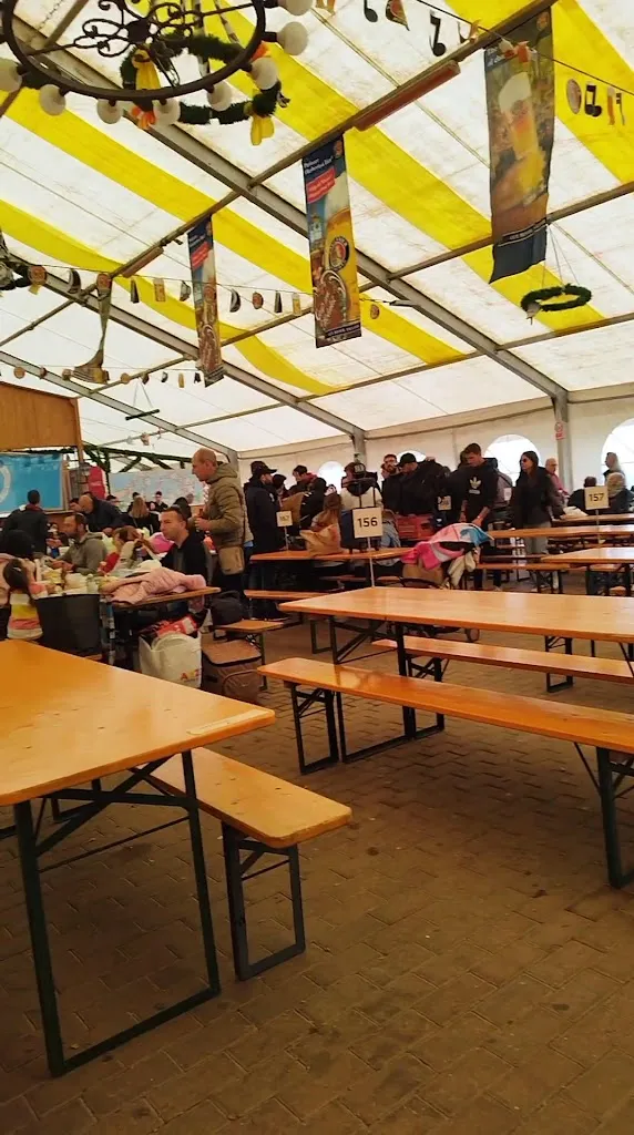 Aia dell'Amicizia_Cassano delle Murge_slider_image_2