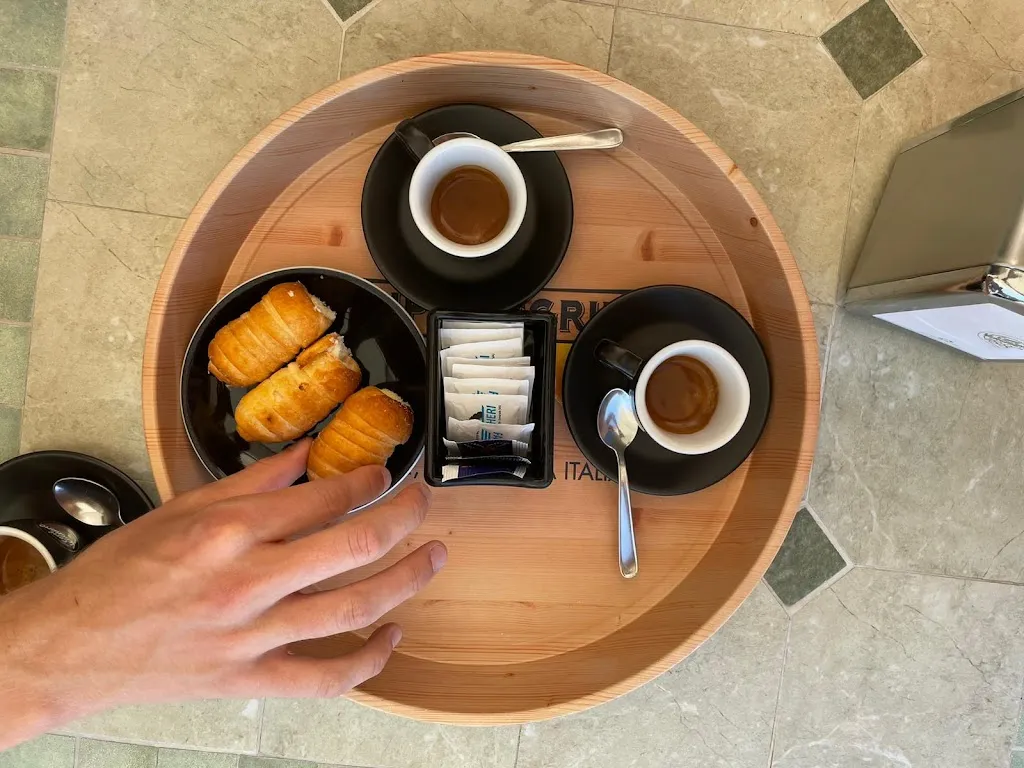 Jonas Wienberg_Antica Panetteria Farfense S.N.C. Di P. Di Flavio & C._San Vittoria in Matenano_review