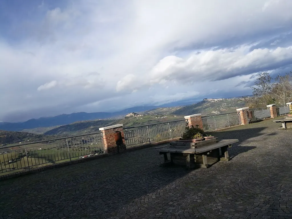 Antica Panetteria Farfense S.N.C. Di P. Di Flavio & C._San Vittoria in Matenano_slider_image_3