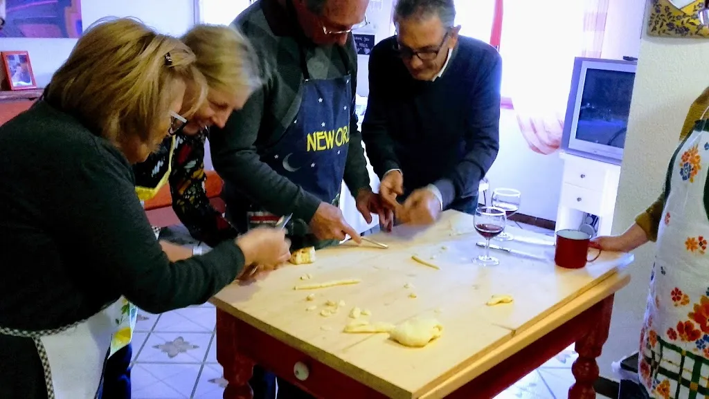 PUGLIA eating  by Vito Maurogiovanni tour guide_Cassano delle Murge_slider_image_1