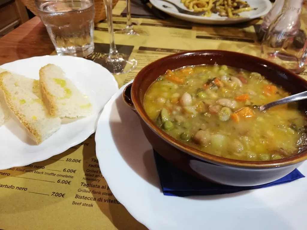 Laura R._La Dodicesima Taverna_Sant'Angelo in Vado_review