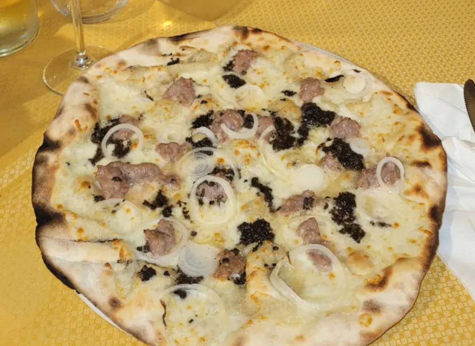 Marco Pirro_Hotel Ristorante Da Faustina | Sefro_Sefro_review