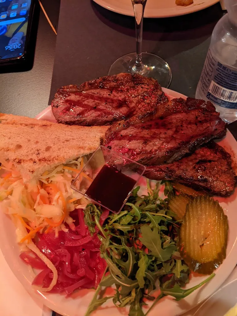 Alex_Smoke_San Severino Marche_review