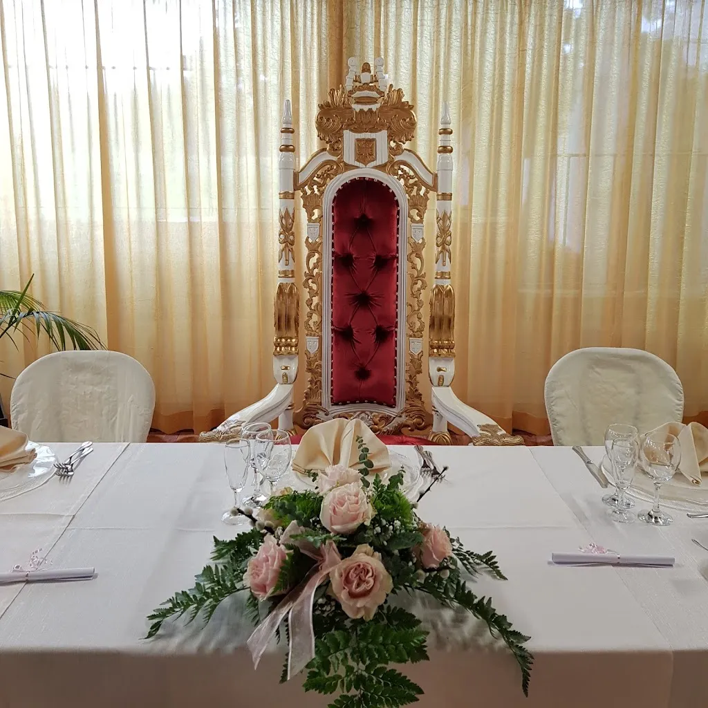 Resort Restaurant Villa Berta_San Severino Marche_slider_image_1