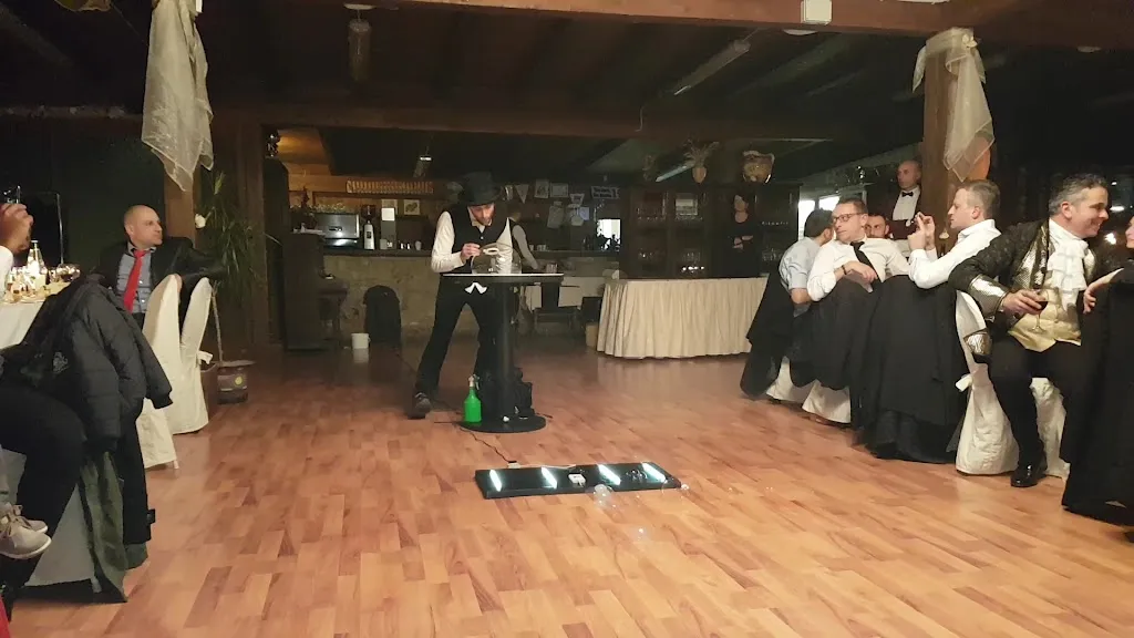 Resort Restaurant Villa Berta_San Severino Marche_slider_image_2