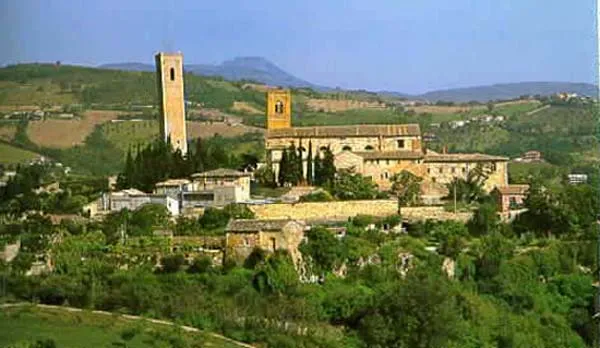 Due Torri_San Severino Marche_slider_image_3