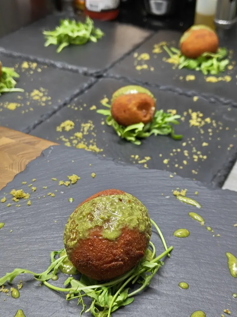 Menu_ENIGMA Ristorante - Braceria - Hamburgeria_Castelluccio Valmaggiore_immagine_9